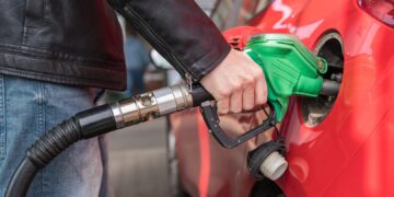 Владата ја продолжи мерката за намалување на акцизите на нафтените деривати до 15 јуни