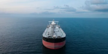 Дури и по отворањето на Ормутскиот теснец, сообраќајот нема брзо да се нормализира, вели Меѓународниот транспортен форум