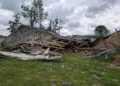 (Фото) Торнадо во Полска: силен вртлог со 200 км/ч рушеше куќи на југот од земјата