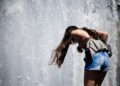 Франција под црвен аларм поради топлотен бран, 37 департмани со највисоко предупредување