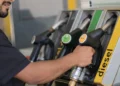 Владата на Србија од утре ја намалува акцизата за горивата за 10 отсто