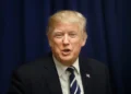 Трамп објави карикатура со премиерот на Канада „Стани, гувернере“